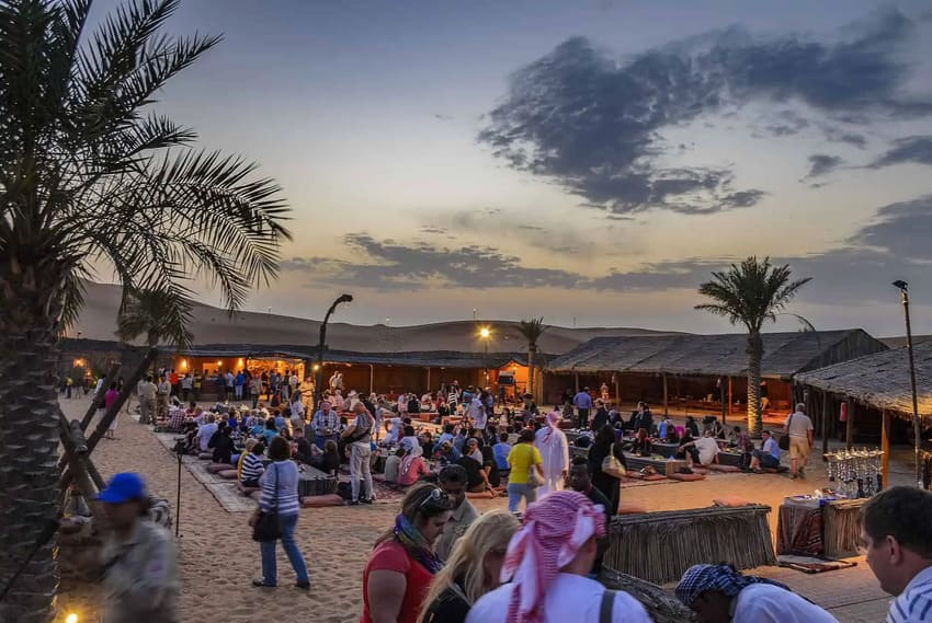 Dormir en un campamento beduino en jordania