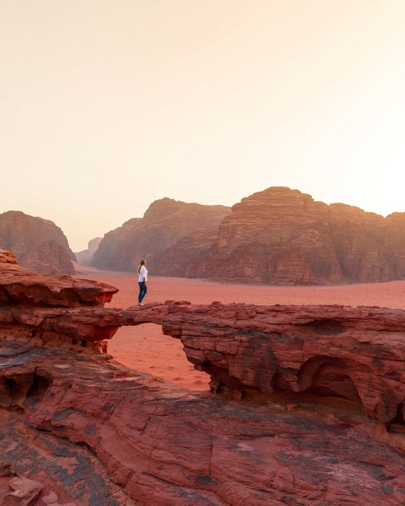 Pequeño Puente de Roca en Wadi Rum